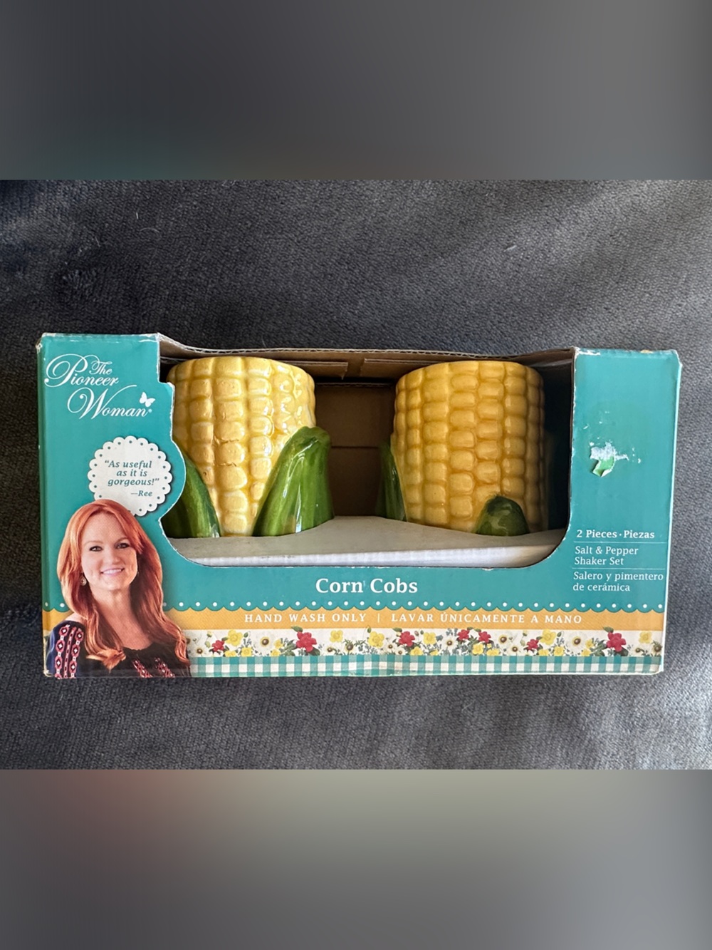 The Pioneer Woman Yellow & Green Corn Cob Salt and Pepper Set